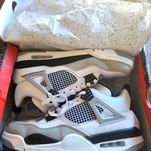 Jordan 4 military black